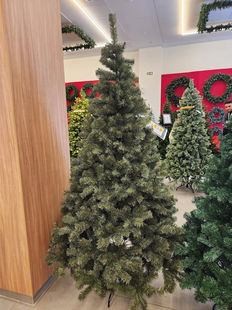 Árvore de Natal Tradicional Ipanema 2,10m 720 Galhos